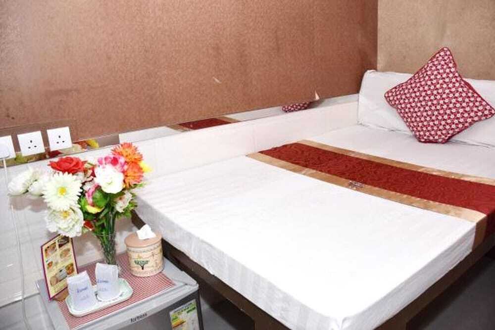 Гонконг: Standard Double Room