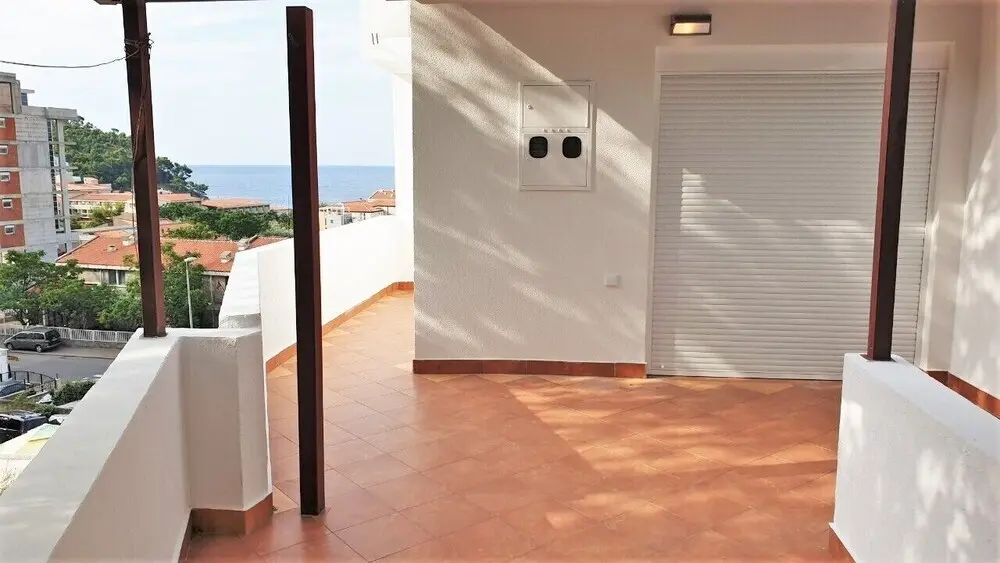 Петровац: Beautiful Sea View Apartment