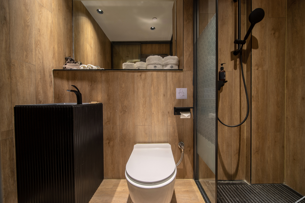 Джиангме: Jiangmen Opus Hotel