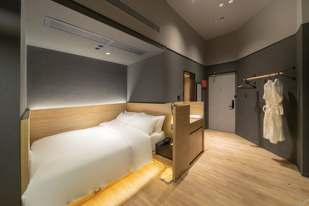 Джиангме: Jiangmen Opus Hotel
