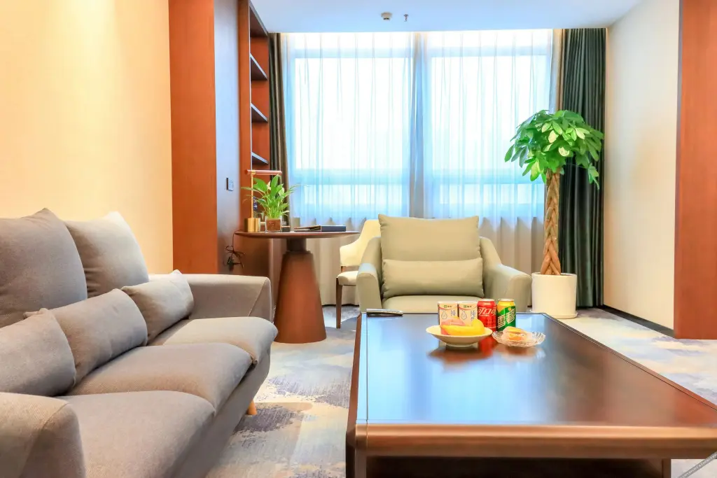 Цзиньчжун: Yun-Ray Phoenix Hotel
