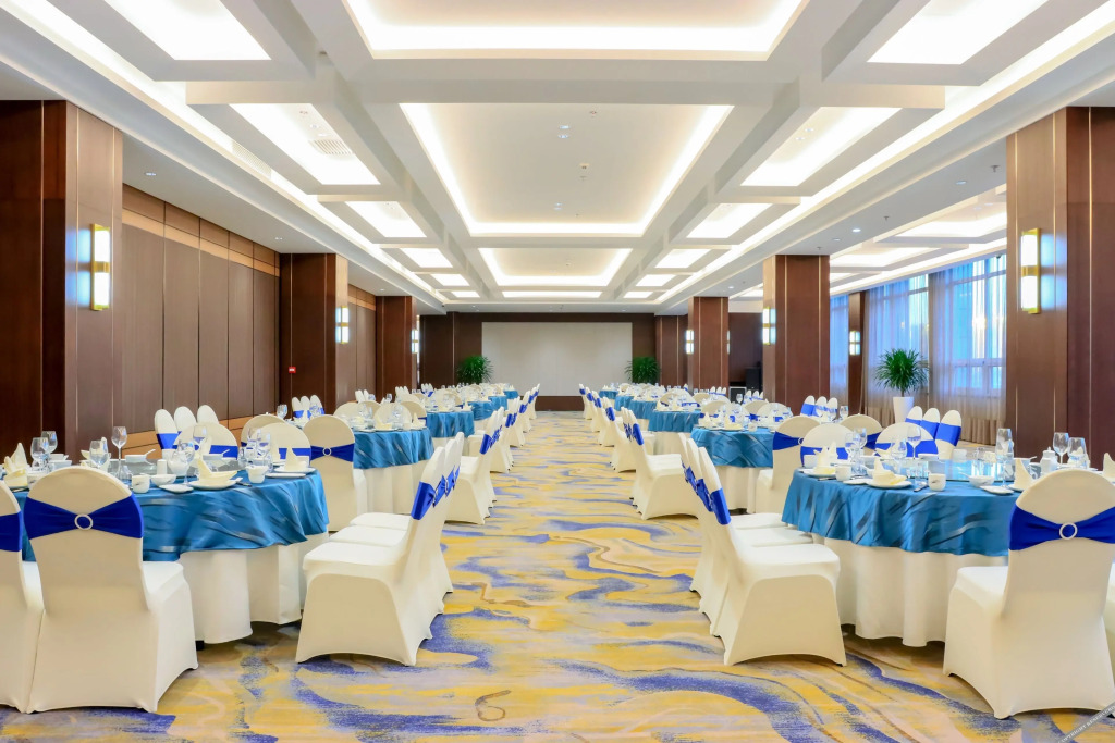 Цзиньчжун: Yun-Ray Phoenix Hotel