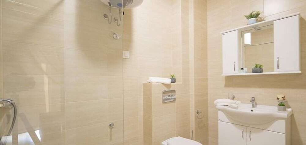 Сутоморе: Hotel Guinness