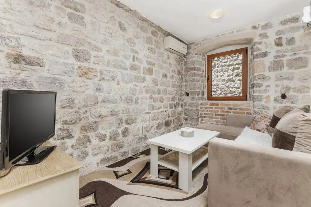 Доброта: Historical Heart Apartment