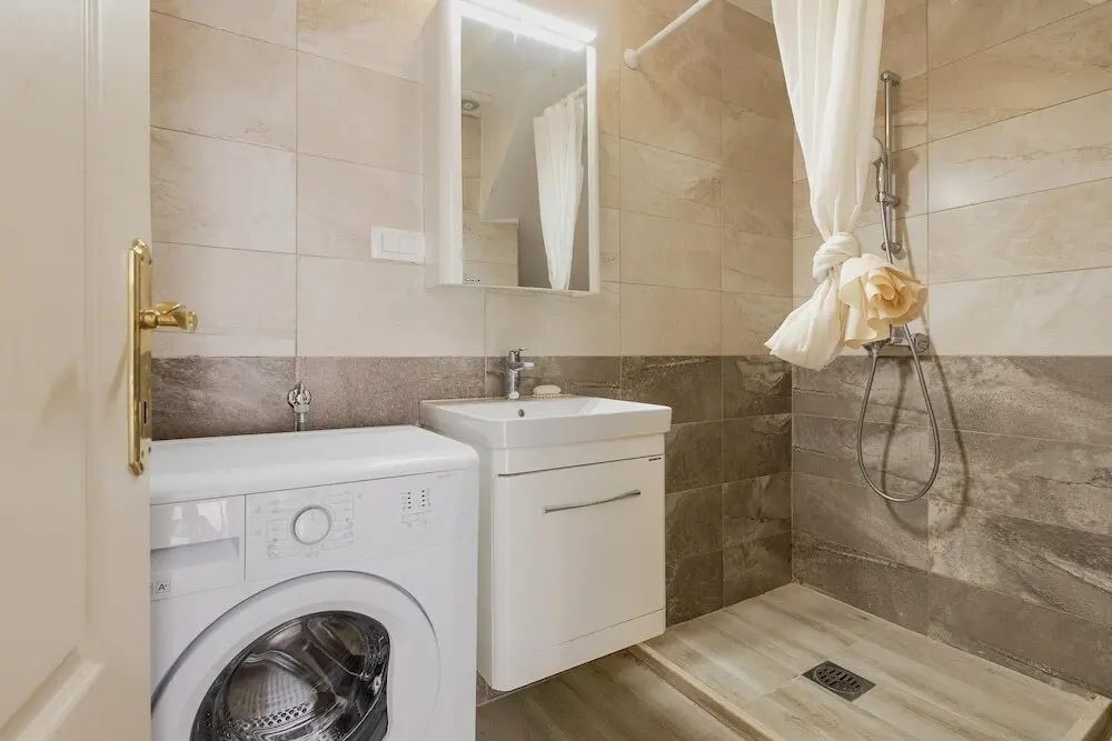 Доброта: Historical Heart Apartment