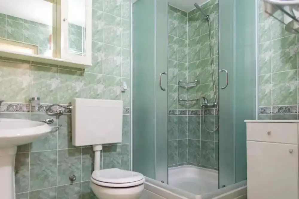 Доброта: Flat With Shared Pool in Pr anj Montenegro