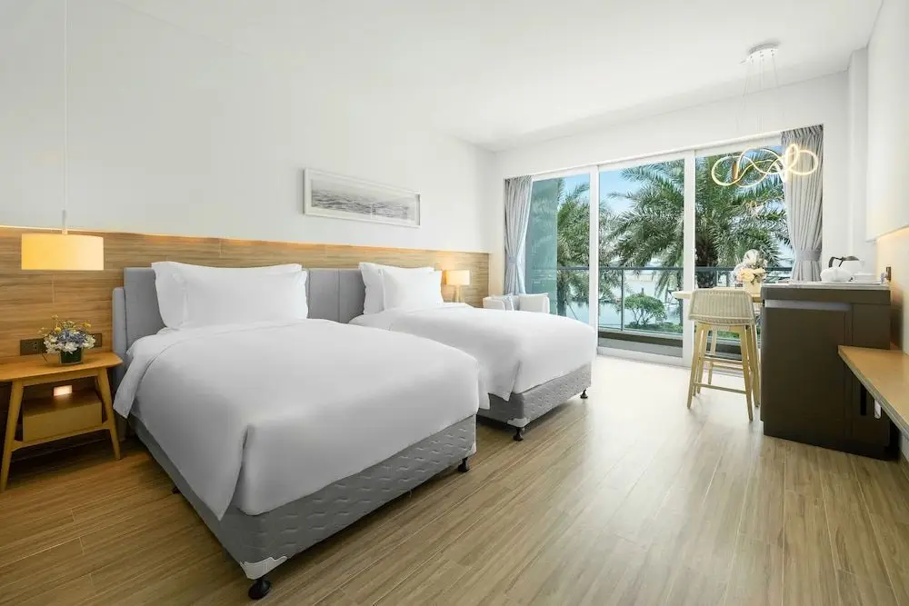 Шэньчжэнь: The Yun Resort Shenzhen Longcheer Hotel