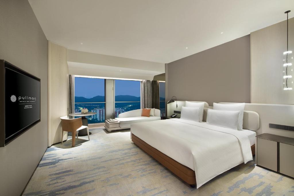 Шэньчжэнь: Pullman Shenzhen North