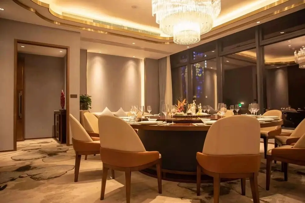 Ханчжоу: Yinhu Junyi Hotel