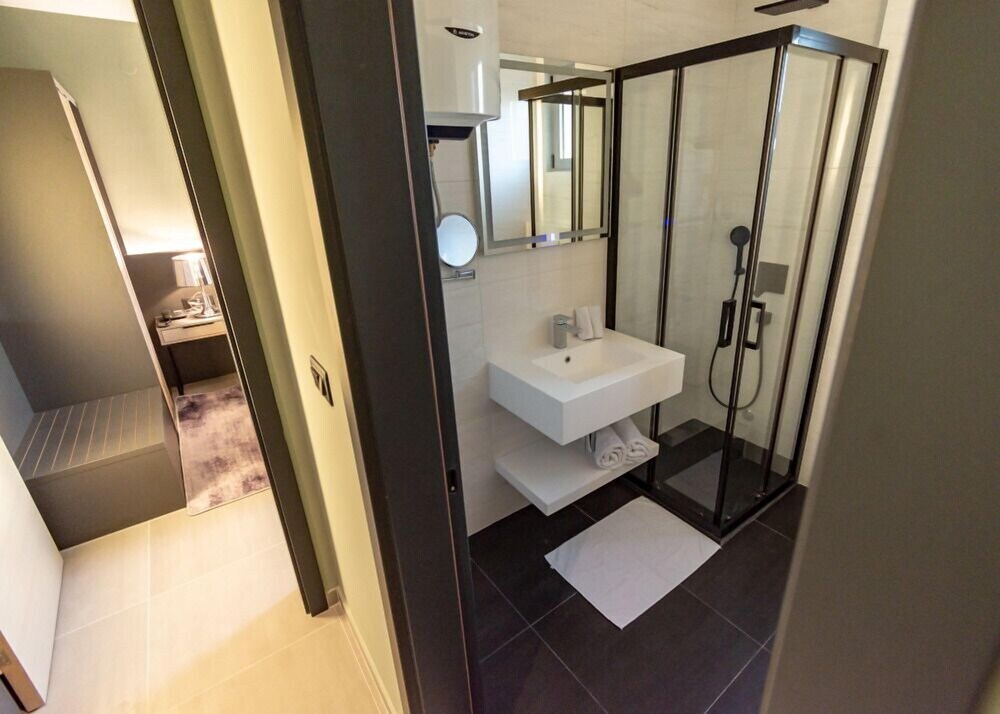 Херцег-Нови: Hotel Krušo