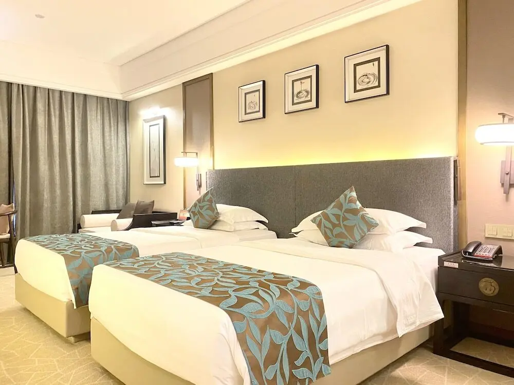 Юэян: hunanyueyangHotel