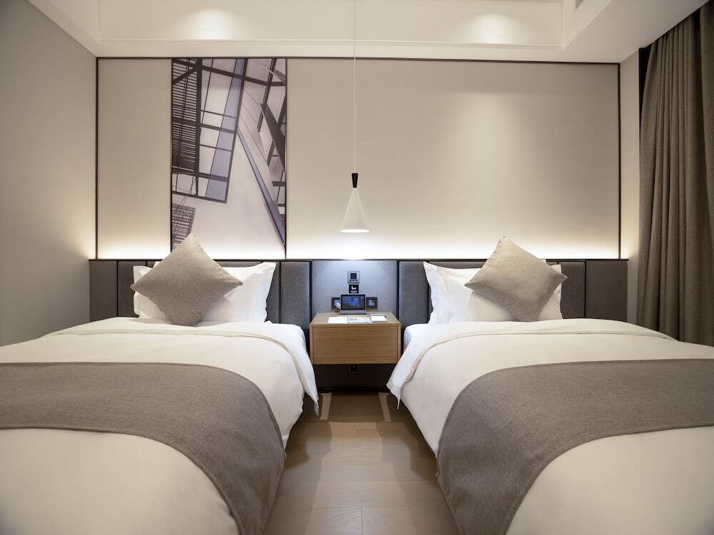 Циндао: Qing Dao bu ke bu zhu hotel