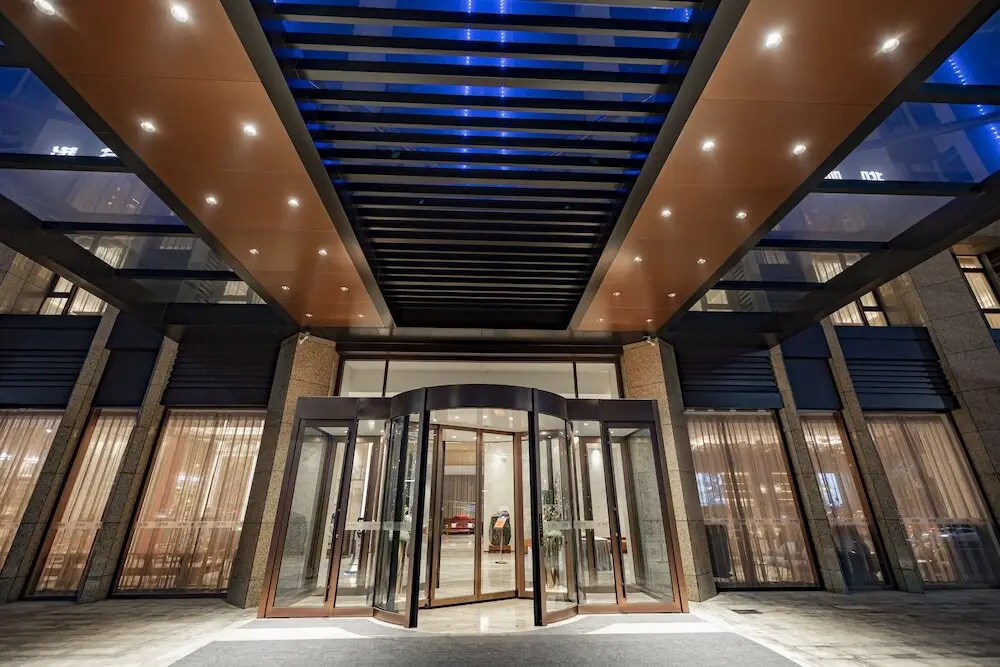Циндао: Qing Dao bu ke bu zhu hotel