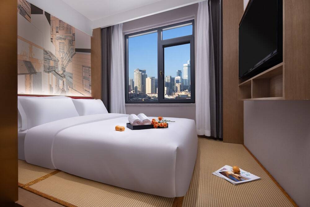 Чанша: From.K Hotel Changsha Wuyi Square IFS
