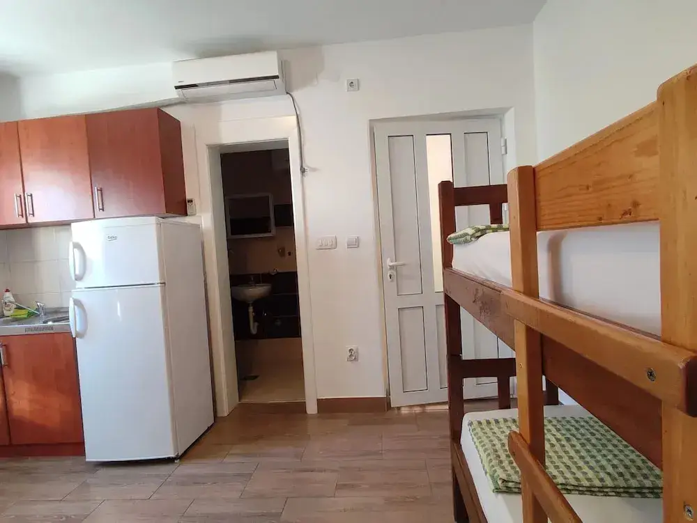 Добро Вода: Sayohat Apartments