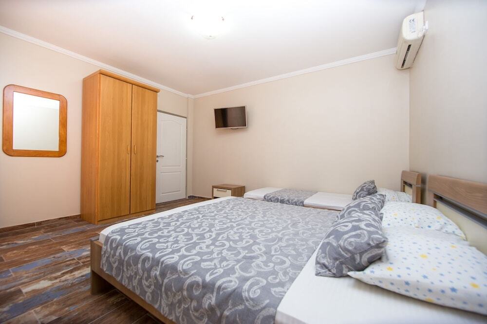Будва: ACIKA apartments Rafailovici