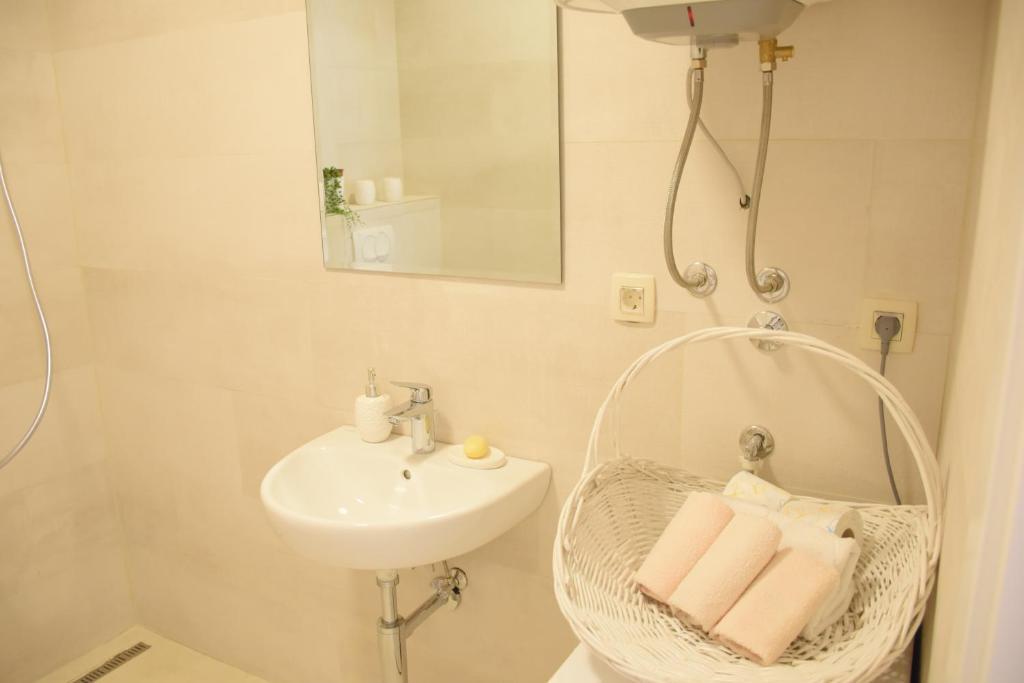 Пржно: Apartments Petar