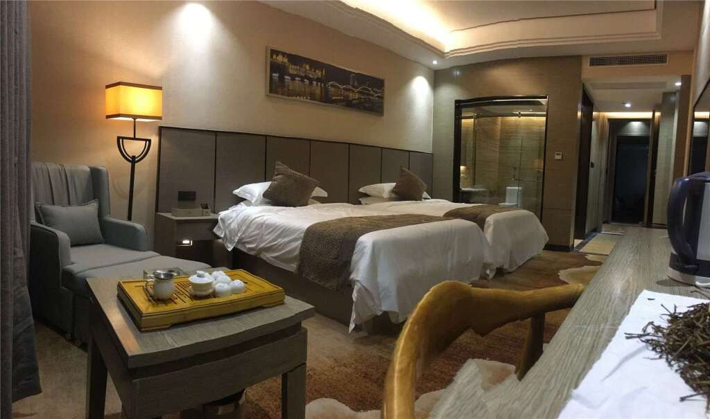 Фучжоу: Days Inn Fuzhou Woer