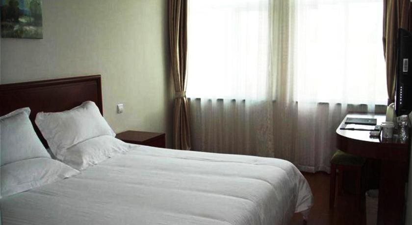 Шанхай: GreenTree Inn Shanghai Songjiang University City New Songjiang Road Express Hotel