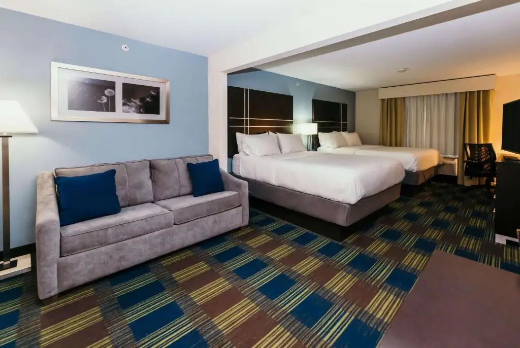 Хецзе: Howard Johnson by Wyndham Bole Plaza Chengwu