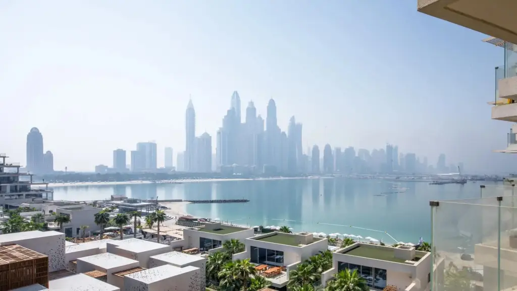 Luxury Sea View Apt in Five Resort on the Palm — фото 1