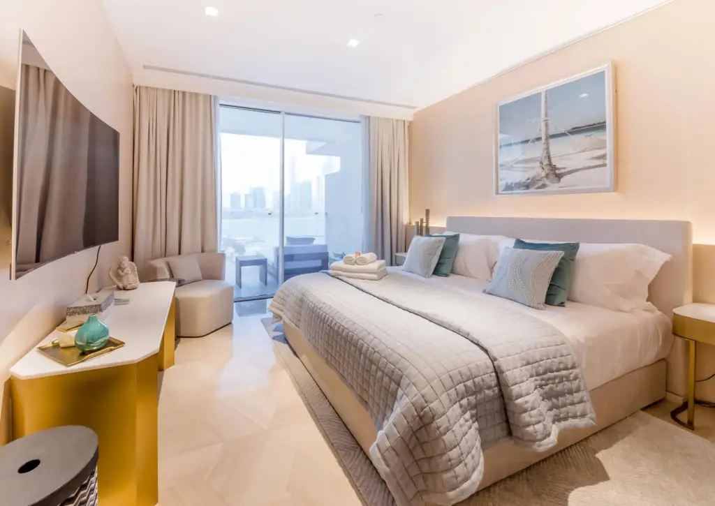 Дубай: Luxury Sea View Apt in Five Resort on the Palm
