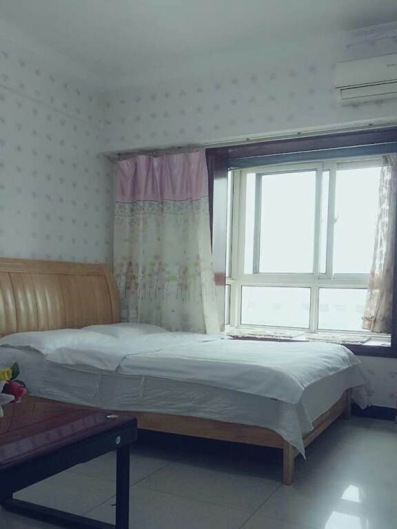 Сиань: Sunshine Theme Apartment Xi'an