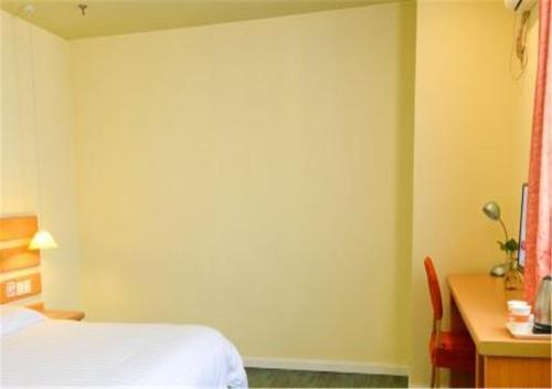 Чунцин: Home Inn Chongqing Wanzhou Dianbao Road Wanda Plaza