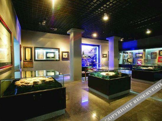 Чэндэ: Hanting Youjia Hotel (Chengde Mountain Resort)