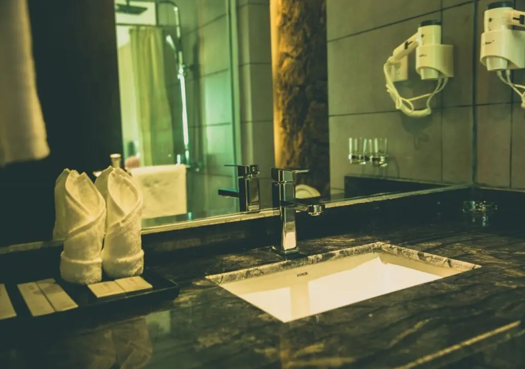 Куньмин: Qunming Shangping Hotel