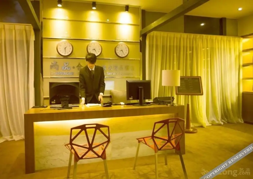 Куньмин: Qunming Shangping Hotel