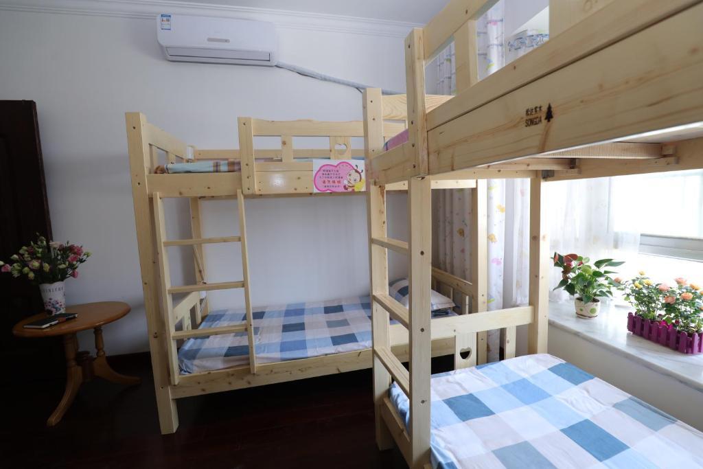 Наньнин: Pure Heart Youth Hostel