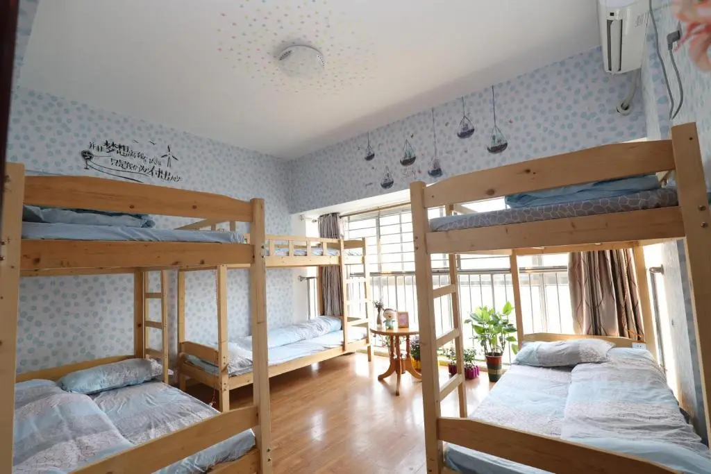 Наньнин: Pure Heart Youth Hostel