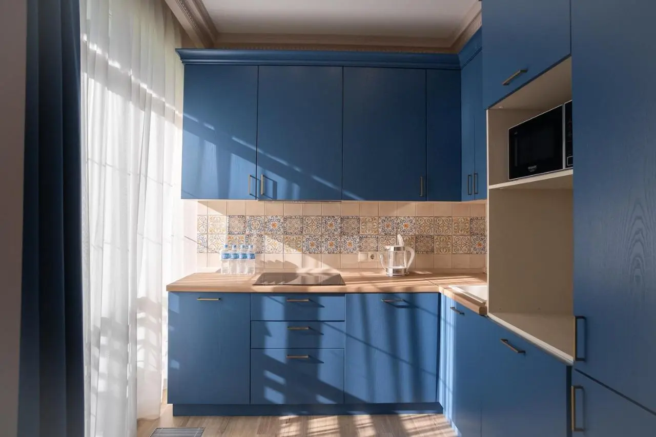 Адлер: Art Lite One RED APARTMENTS