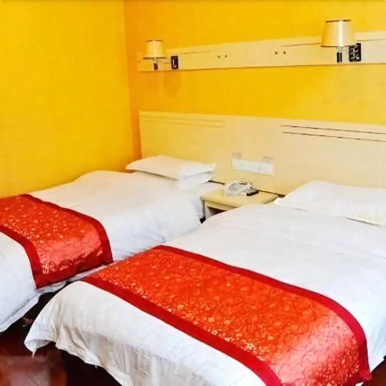 Ухань: Super 8 Hotel Wuhan Huanghelou Yuemachang Branch