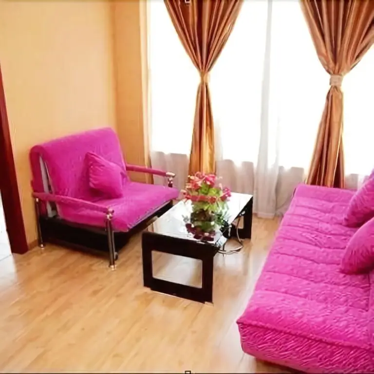 Ухань: Super 8 Hotel Wuhan Huanghelou Yuemachang Branch