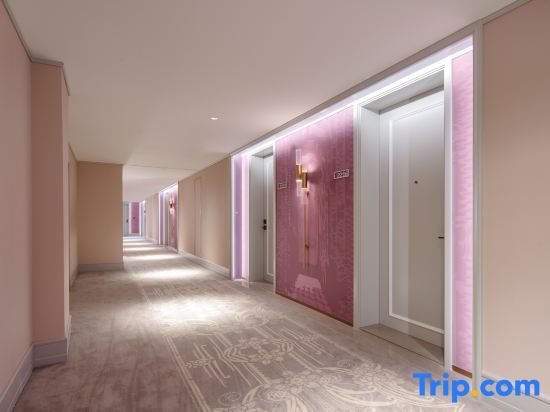 Урумчи: Mercure Urumqi Doowin Wanda Plaza
