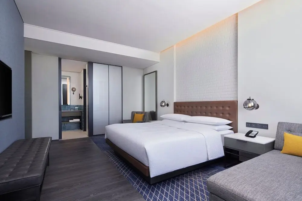 Тяньцзинь: Four Points by Sheraton Tianjin National Convention and Exhibition Center