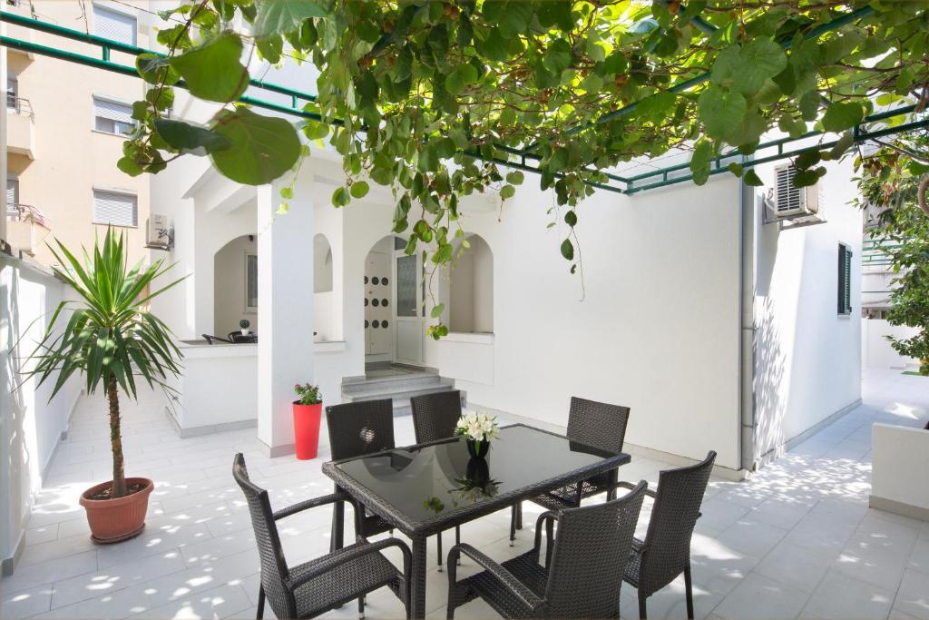 Будва: Mediterranean Apartment Budva