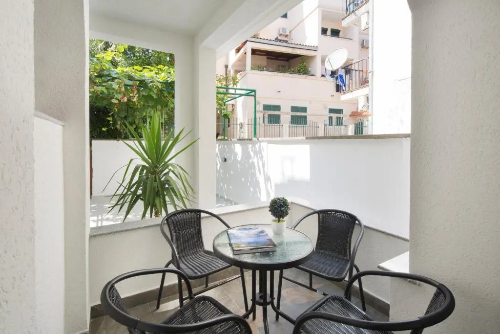 Будва: Mediterranean Apartment Budva