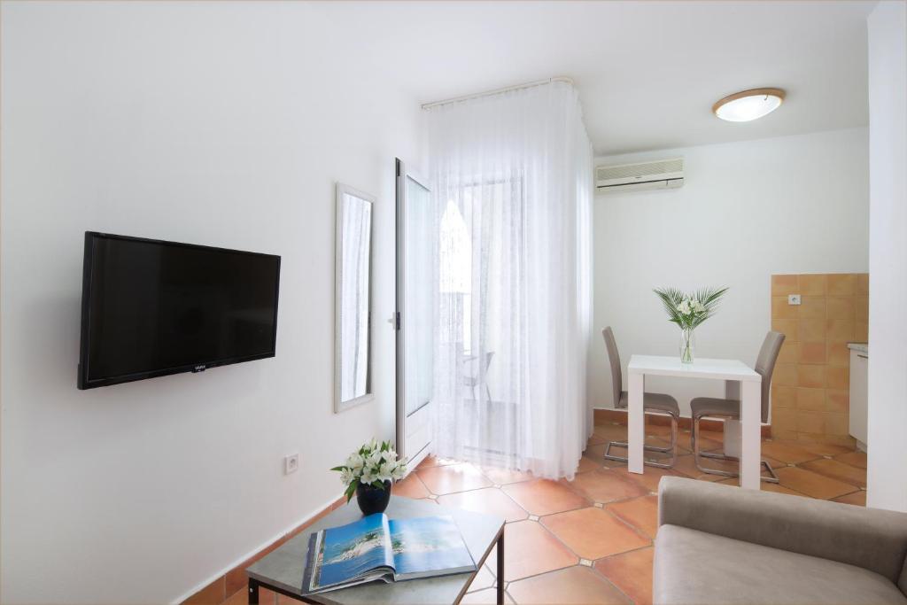 Будва: Mediterranean Apartment Budva