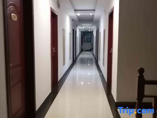 Луань: Tiantangzhai Mountain Movie Hotel