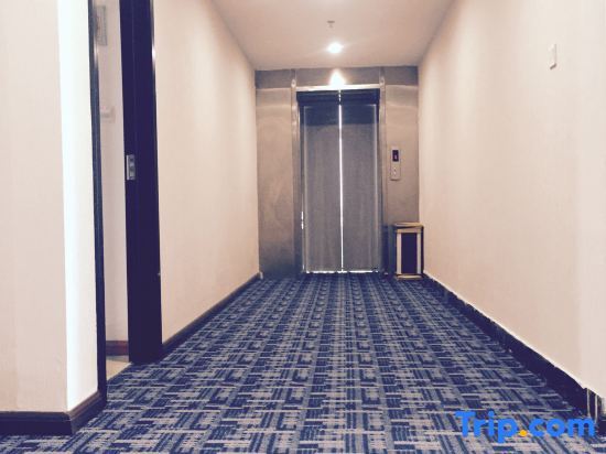 Чжэнчжоу: Xunjia Fashion Hotel (Zhengzhou Liulin Subway Station Branch)