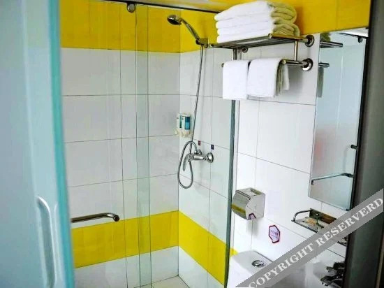 Пекин: Jintao Chain Hotel (Beijing Gucheng subway station)