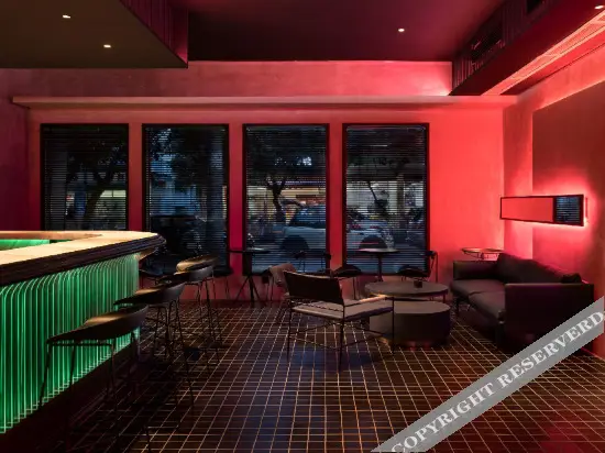 Чэнду: S Feel Designer Hotel (Chengdou Sichuan University)