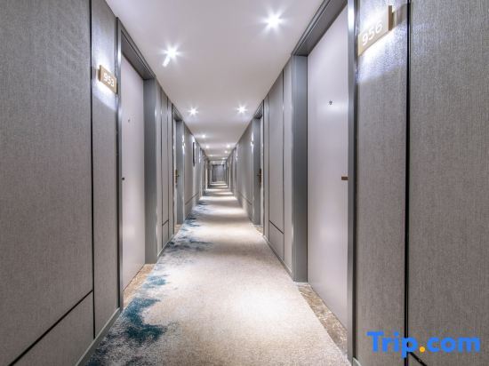 Шэньчжэнь: Home Inn Selected (Shenzhen Huaqiaobei Yannan Metro Station)