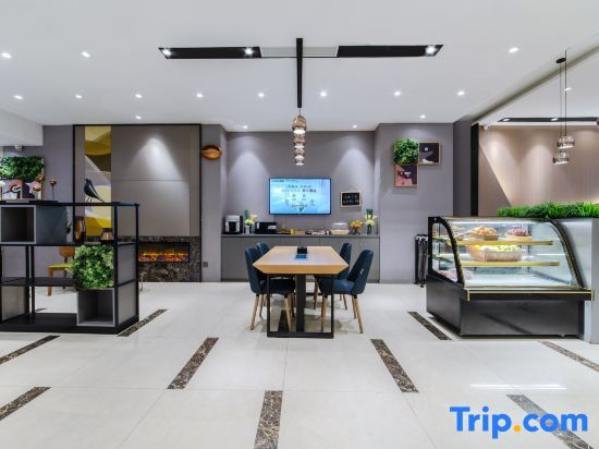 Шэньчжэнь: Home Inn Selected (Shenzhen Huaqiaobei Yannan Metro Station)