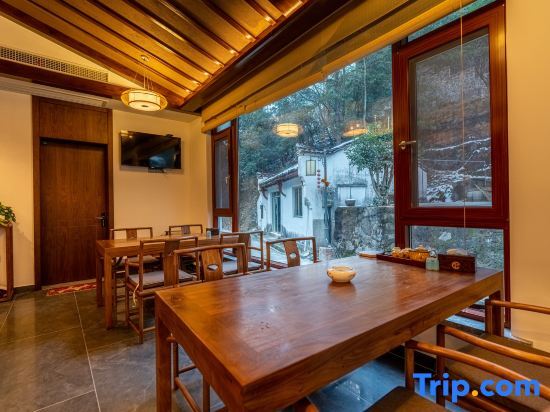 Чичжоу: Jiu Hua Qing Quan Hotel
