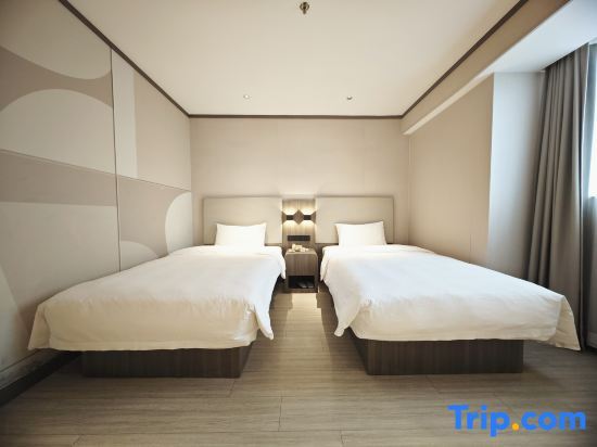 Шэньчжэнь: Hanting Hotel (Shenzhen Xixiang Taoyuan Subway Station)