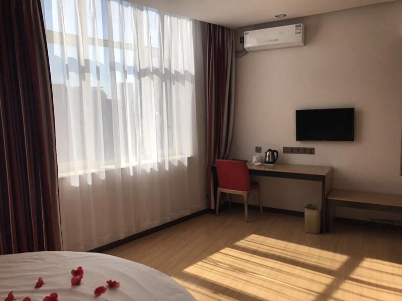Лоян: JUN Hotels Henan Luoyang Xigong District Central Bus Station